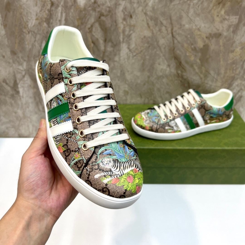 Gucci Sneakers